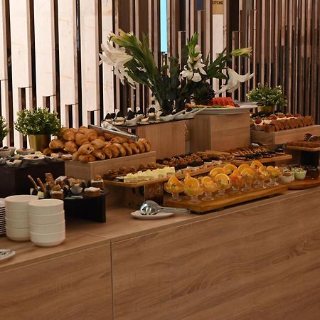 דוחה Green Park Hotel מראה חיצוני תמונה