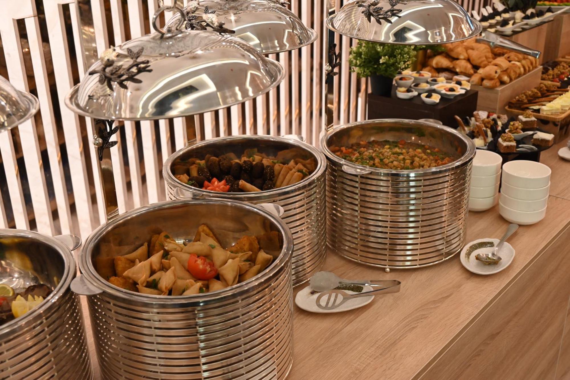 דוחה Green Park Hotel מראה חיצוני תמונה